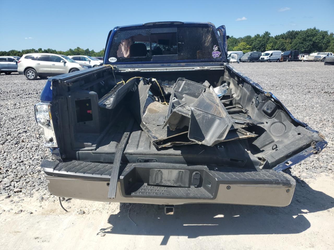 2017 Nissan Titan Xd Sl VIN: 1N6BA1F42HN511632 Lot: 70260055