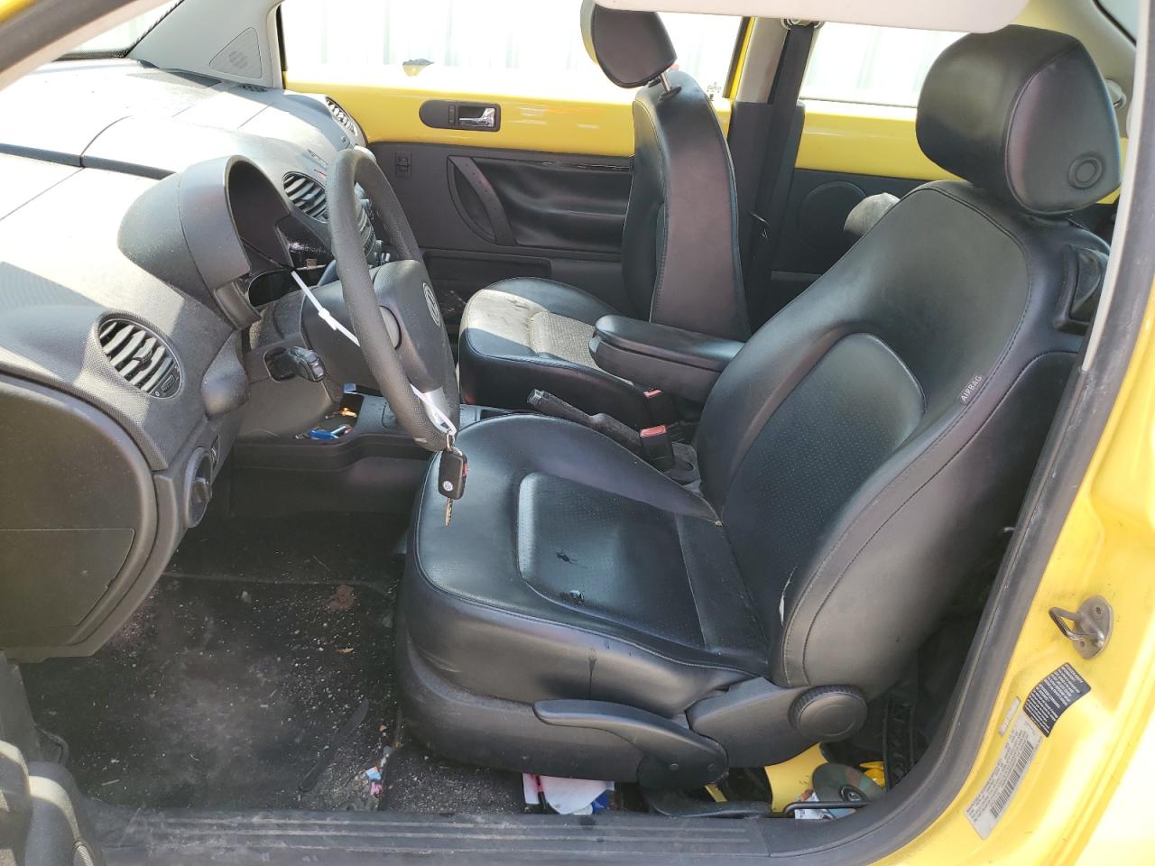 2006 Volkswagen New Beetle 2.5L Option Package 1 VIN: 3VWRW31C66M408599 Lot: 68151205