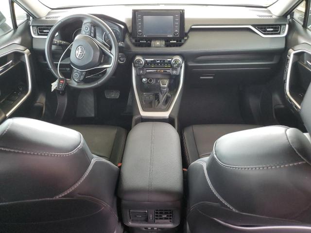  TOYOTA RAV4 2021 Серебристый