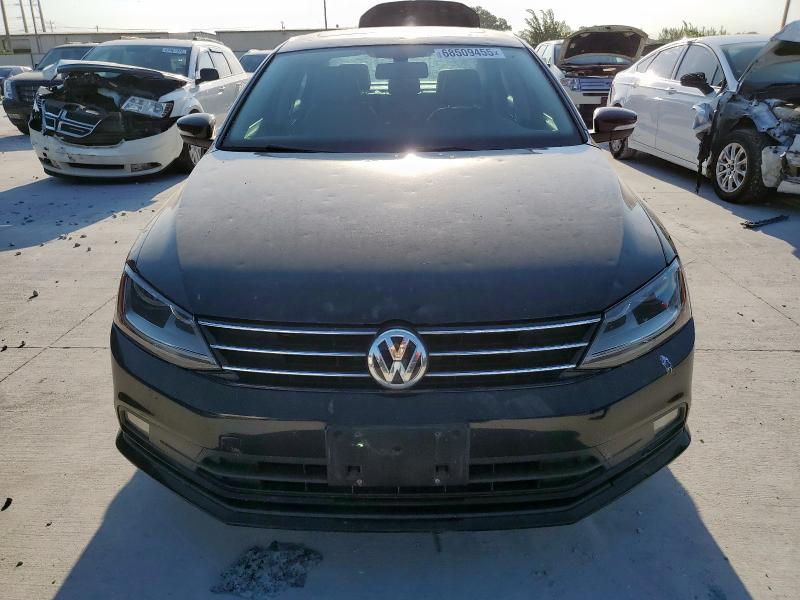  VOLKSWAGEN JETTA 2017 Black