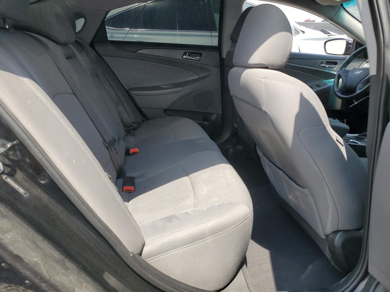 5NPEB4AC8DH709817 2013 Hyundai Sonata Gls