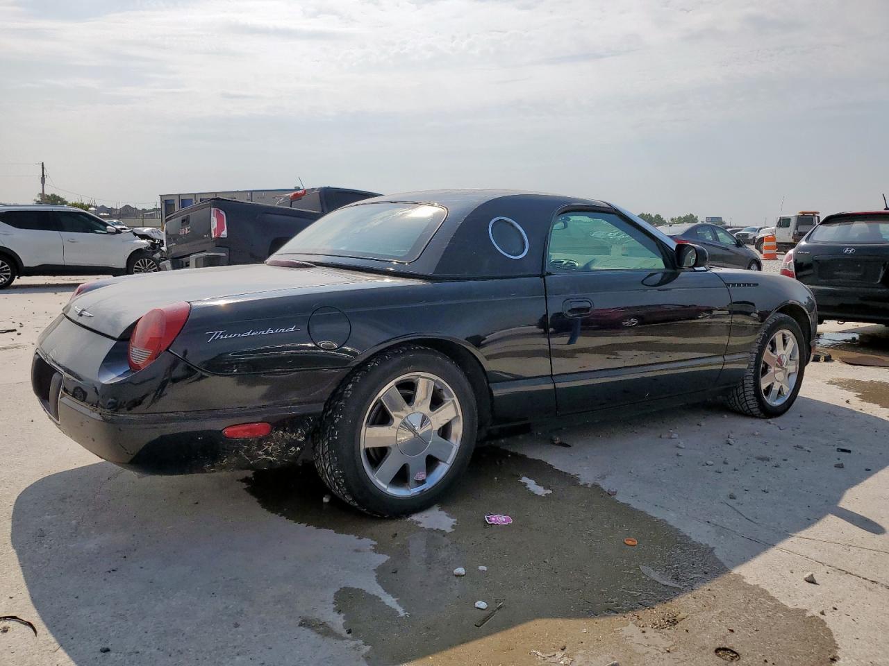 2002 Ford Thunderbird VIN: 1FAHP60A92Y108086 Lot: 70360335