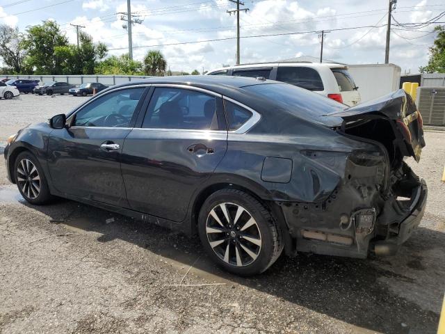  NISSAN ALTIMA 2018 Czarny