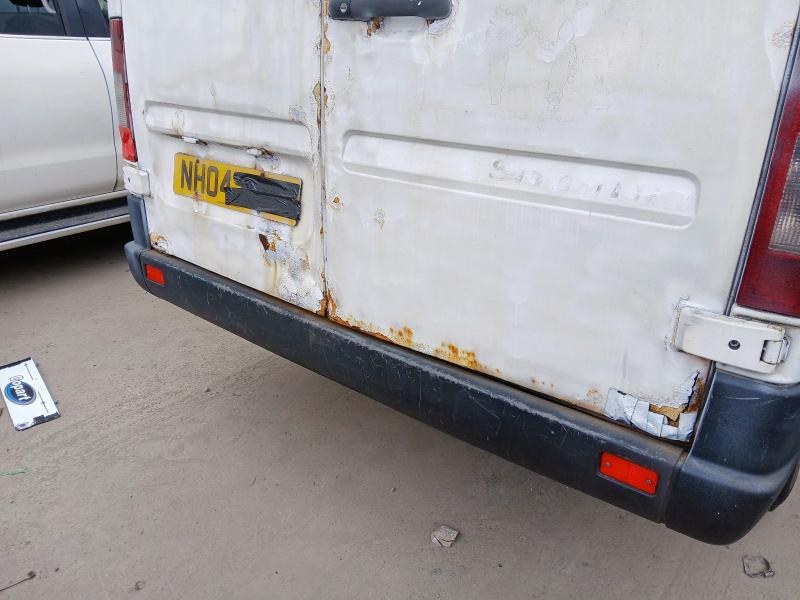 2004 MERCEDES BENZ SPRINTER 2