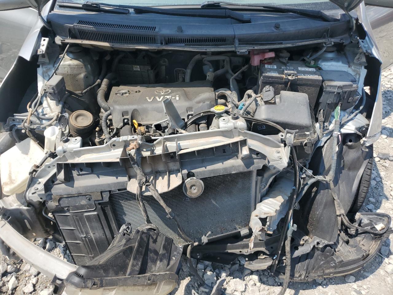 2010 Toyota Yaris VIN: JTDKT4K39A5279421 Lot: 68897535