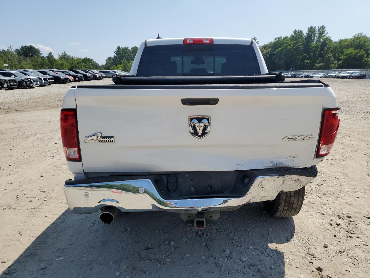 2017 Ram 1500 Slt VIN: 1C6RR7LT2HS830370 Lot: 68191835