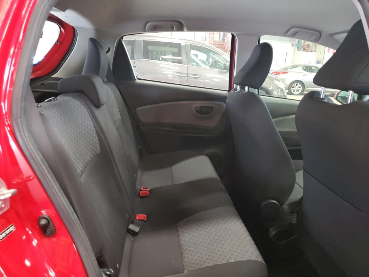 2015 Toyota Yaris VIN: VNKKTUD34FA028132 Lot: 70800515