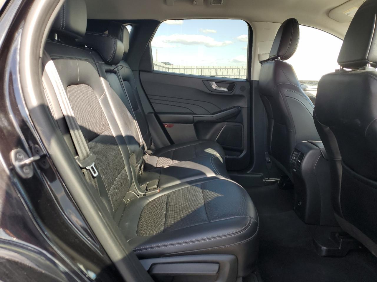 2021 Ford Escape Titanium VIN: 1FMCU9DZ3MUA57060 Lot: 70669475