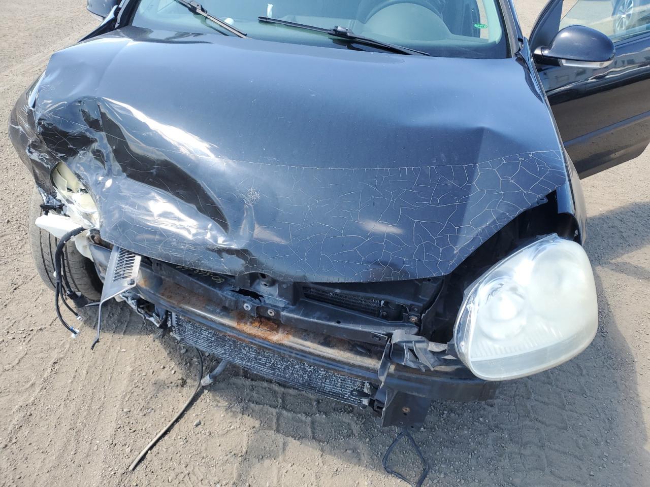 2007 Volkswagen Rabbit VIN: WVWBR71K37W155821 Lot: 67112055