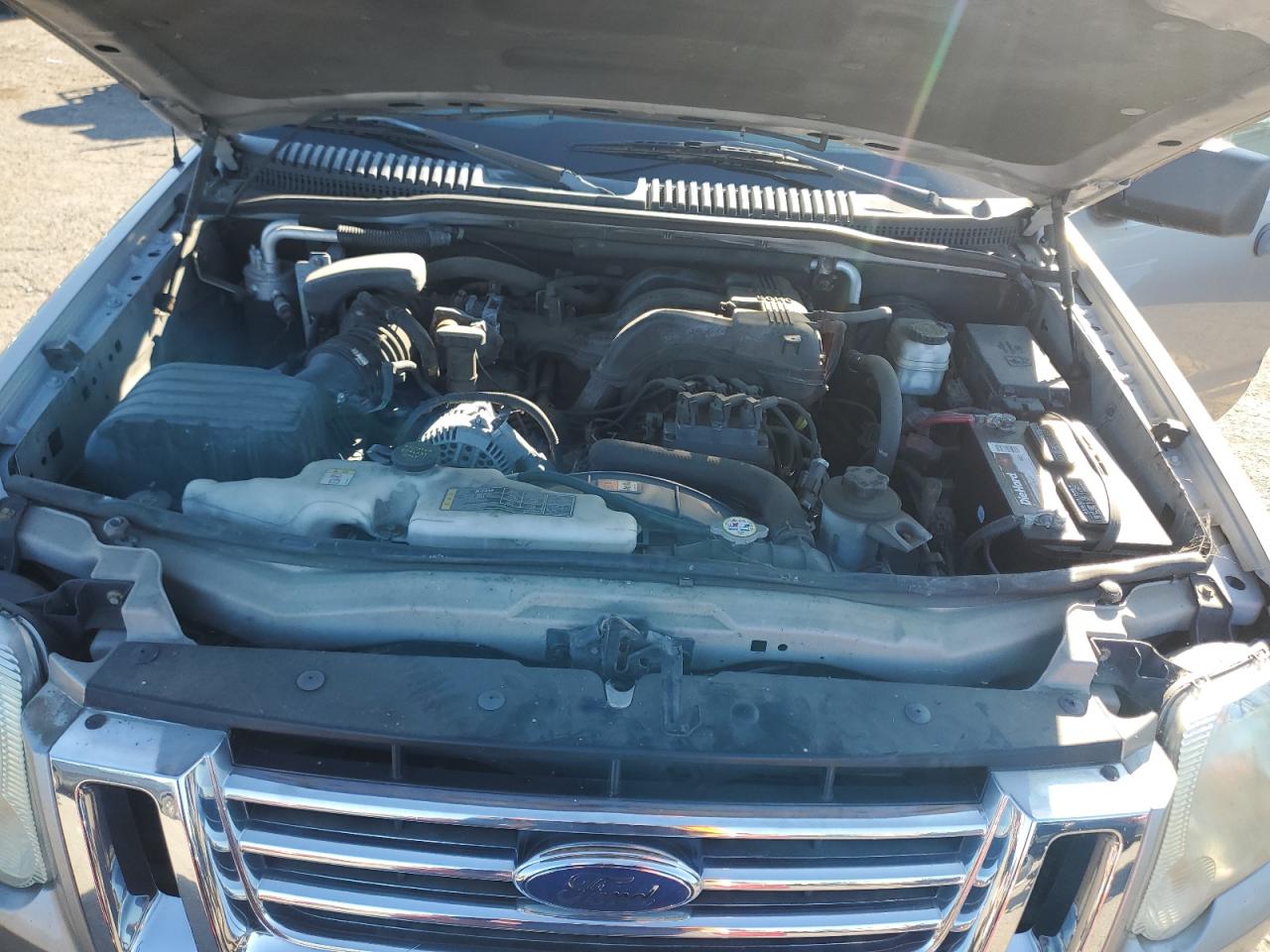 2008 Ford Explorer Sport Trac Xlt VIN: 1FMEU51E88UB26219 Lot: 70410345