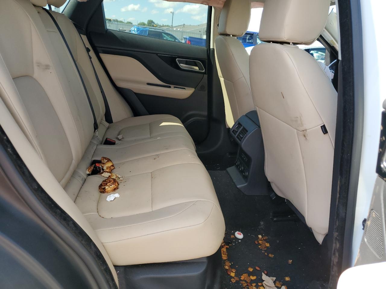 2018 Jaguar F-Pace Premium VIN: SADCJ2FX0JA258030 Lot: 69752515