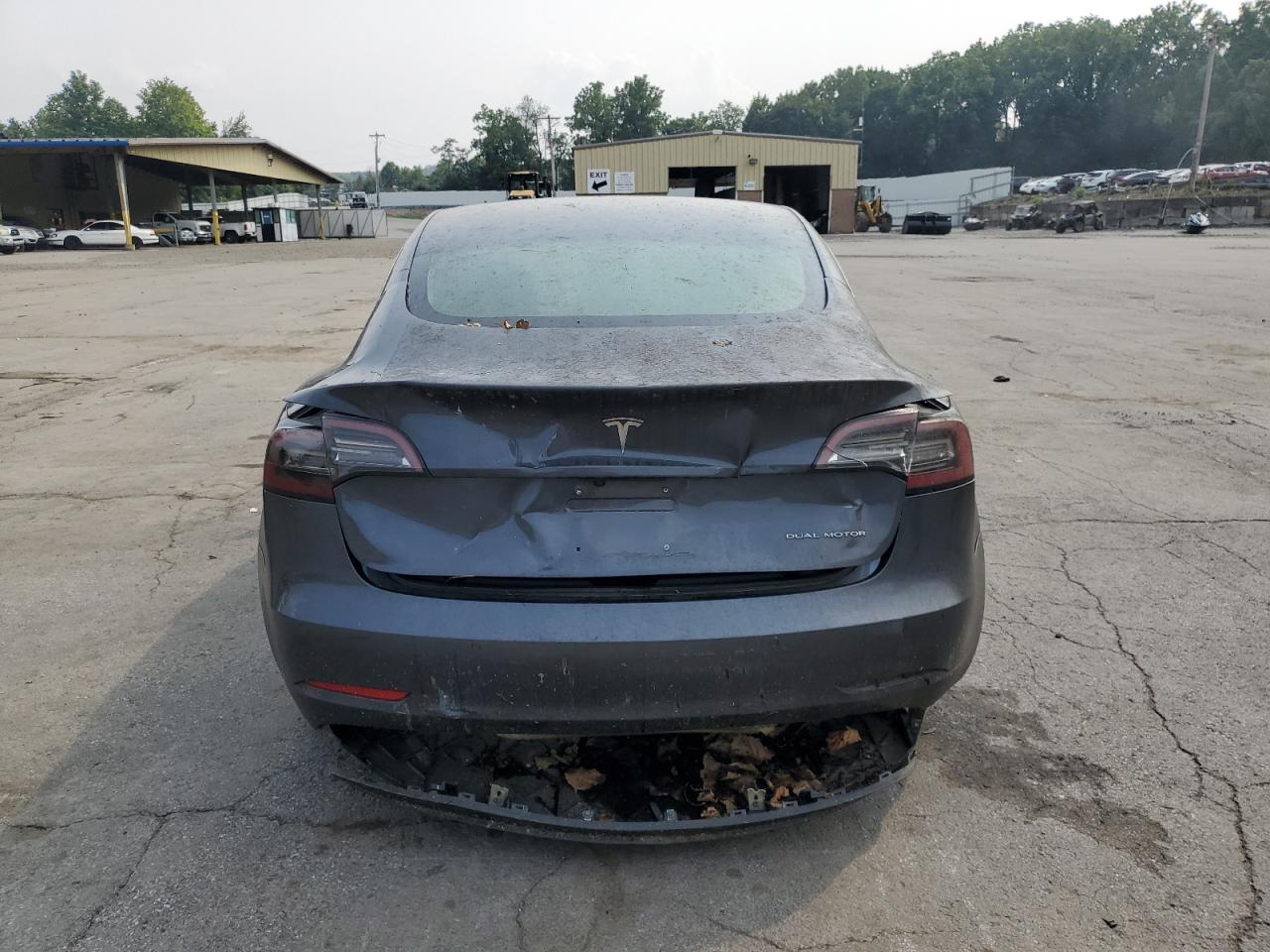 2018 Tesla Model 3 VIN: 5YJ3E1EB8JF065955 Lot: 67397415