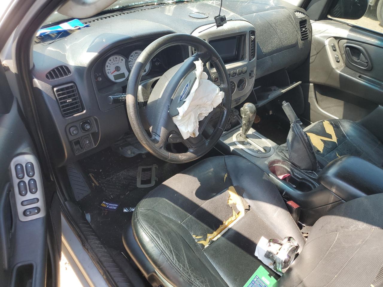 2005 Ford Escape Limited VIN: 1FMYU04185KB11526 Lot: 69406535