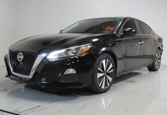  NISSAN ALTIMA 2021 Czarny