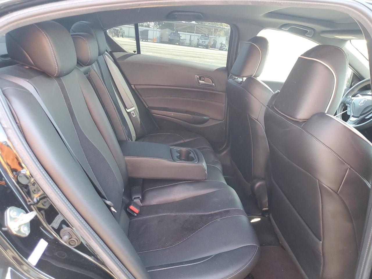 2019 Acura Ilx Premium A-Spec VIN: 19UDE2F86KA005343 Lot: 70952125