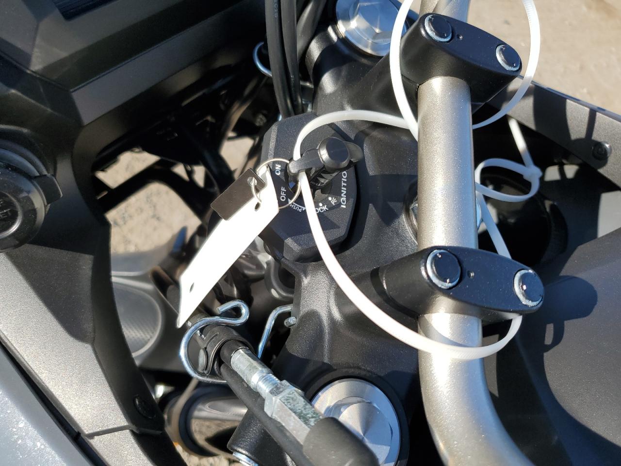 2024 Suzuki Dl650 VIN: JS1C733B2R7100199 Lot: 70534115