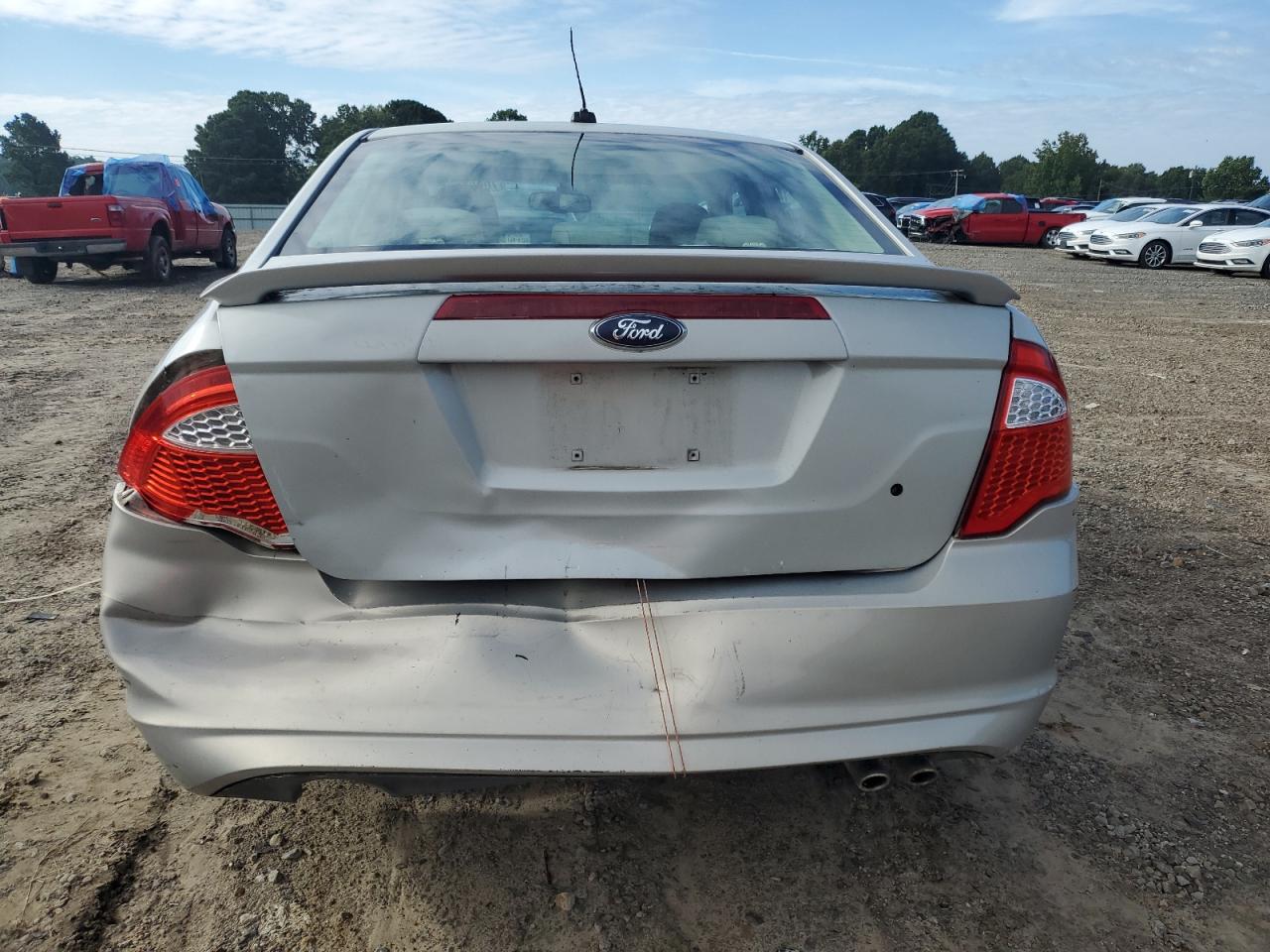 2010 Ford Fusion Se VIN: 3FAHP0HA3AR224513 Lot: 70865305