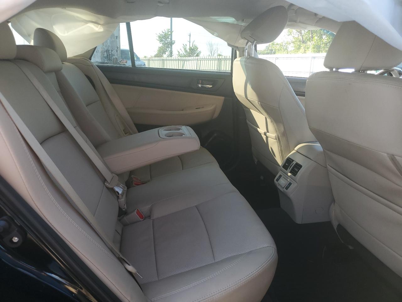 2018 Subaru Outback 3.6R Limited VIN: 4S4BSENC2J3246045 Lot: 68077465