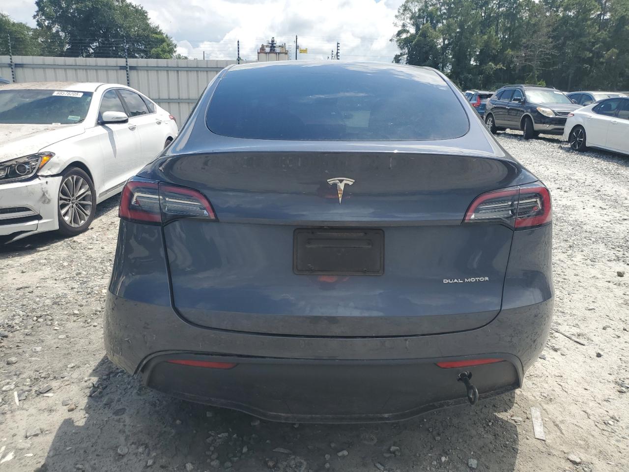 2023 Tesla Model Y VIN: 7SAYGDEE0PA155587 Lot: 67835905