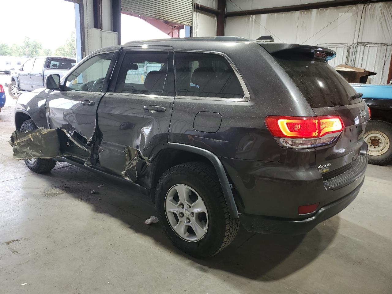 2015 Jeep Grand Cherokee Laredo VIN: 1C4RJFAG6FC886139 Lot: 70280585