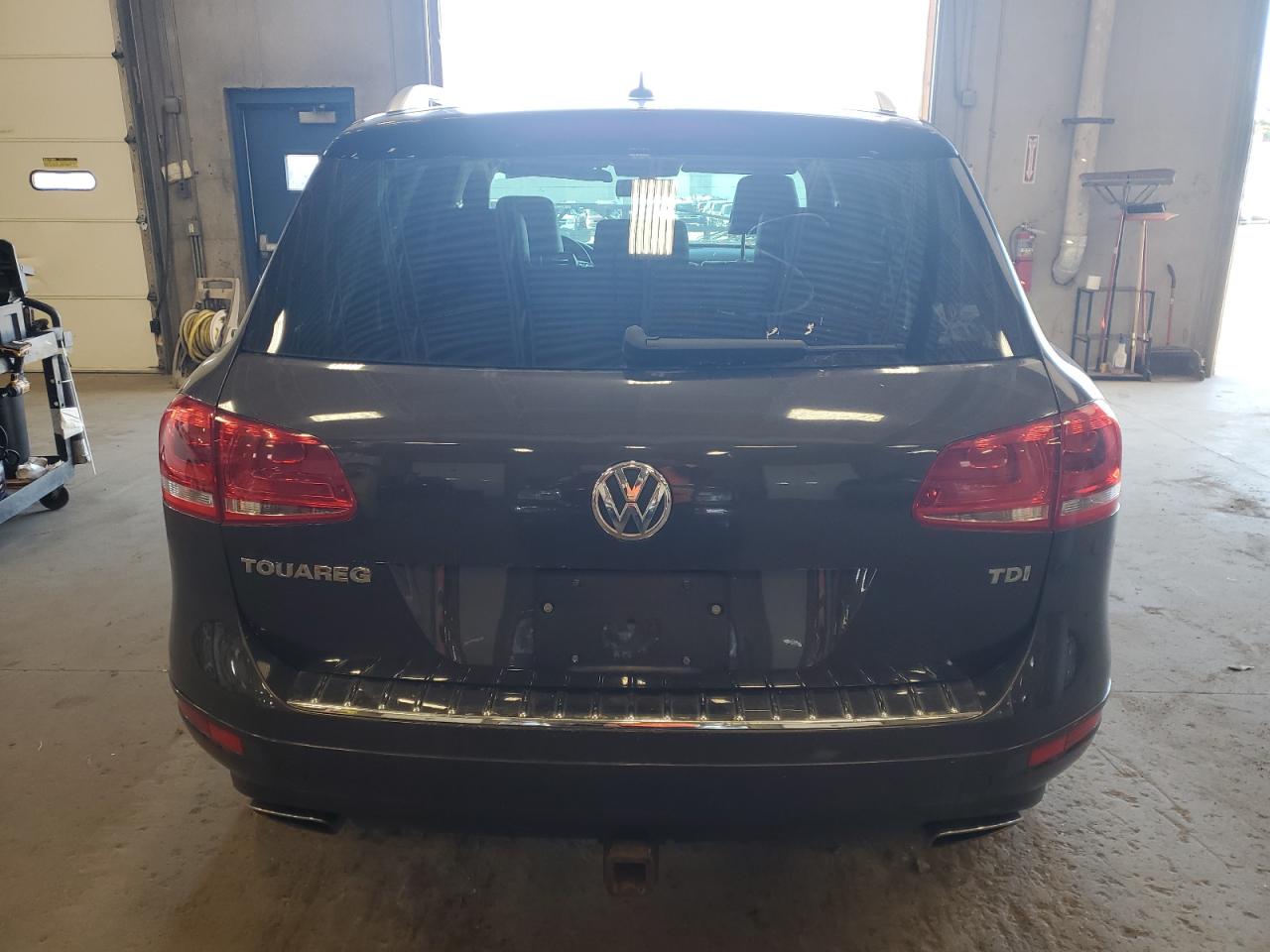 2012 Volkswagen Touareg V6 Tdi VIN: WVGEK9BP1CD011256 Lot: 70214245