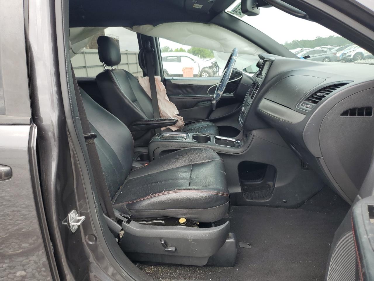 2018 Dodge Grand Caravan Gt VIN: 2C4RDGEGXJR334750 Lot: 67766345