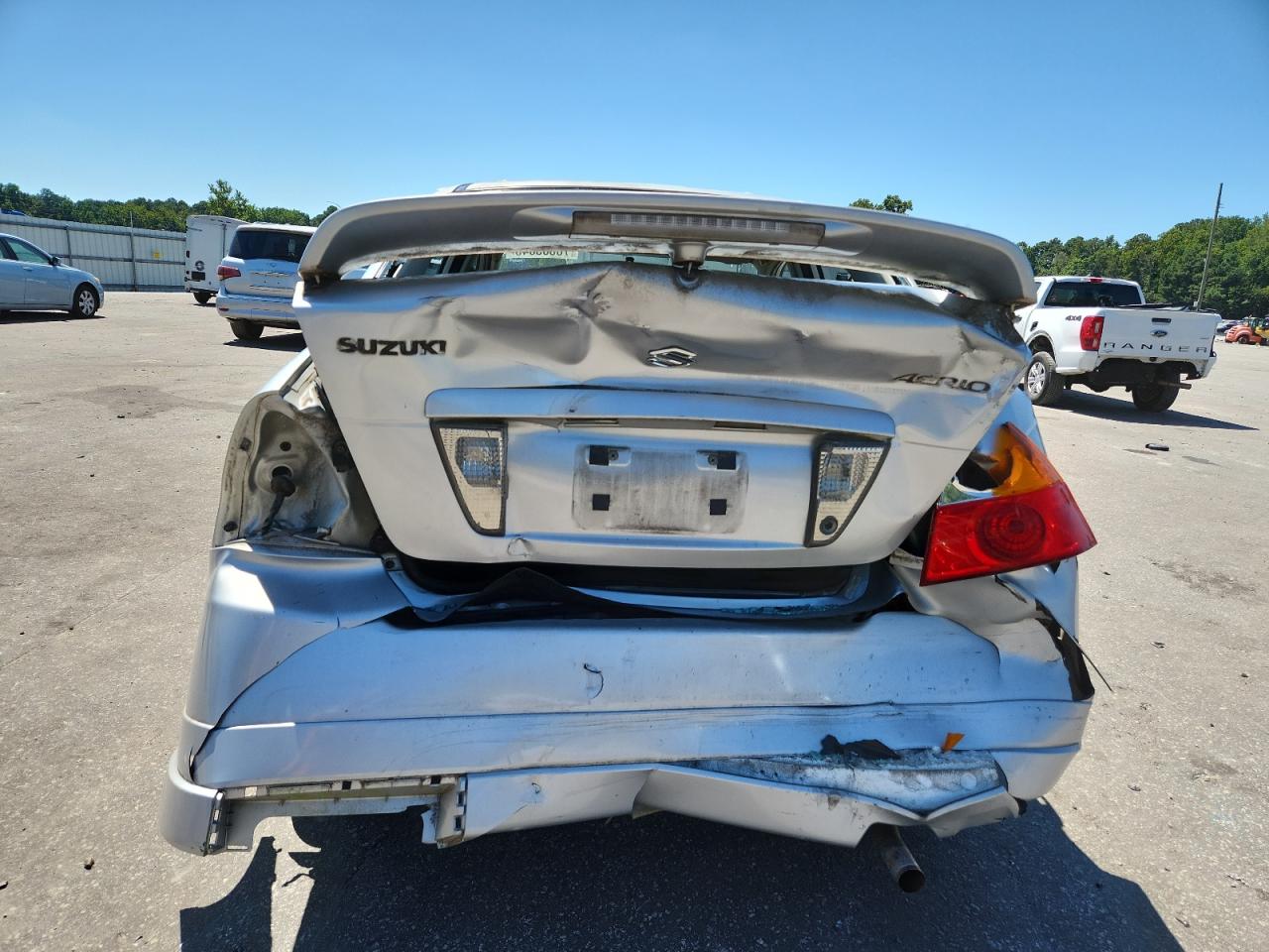 2002 Suzuki Aerio S VIN: JS2RA41S625105133 Lot: 70665645