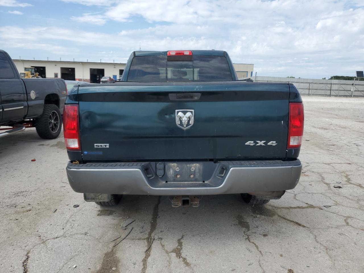 2011 Dodge Ram 1500 VIN: 1D7RV1GT3BS647391 Lot: 70841445