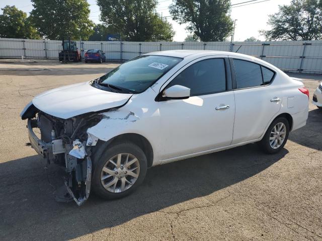  NISSAN VERSA 2017 Biały