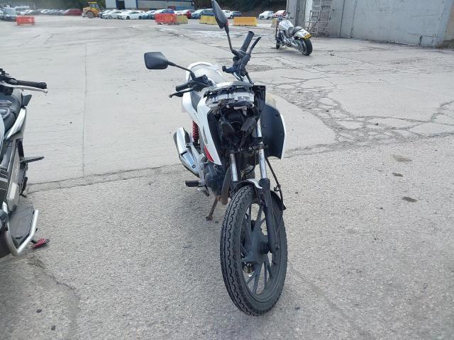 2015 HONDA GLR 125 1W