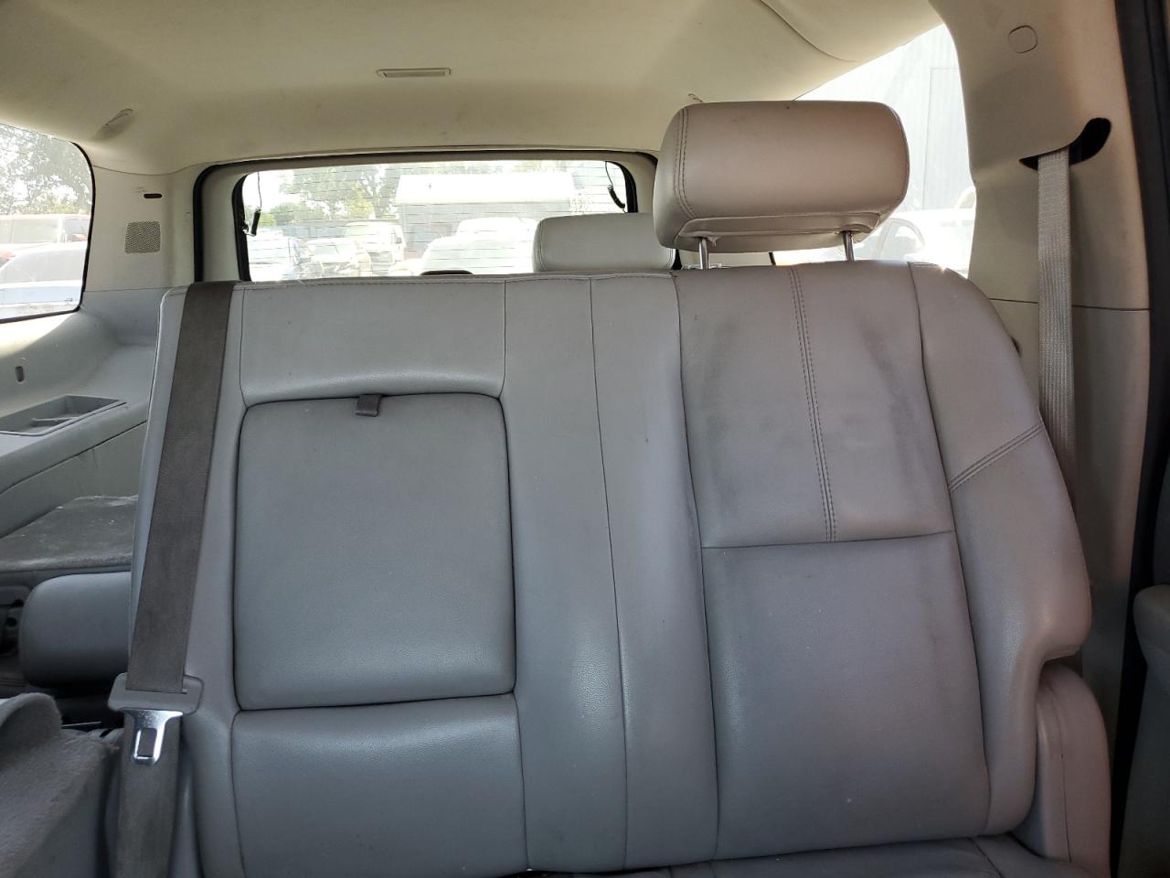 2007 Chevrolet Suburban K1500 VIN: 1GNFK16387J166953 Lot: 69821725