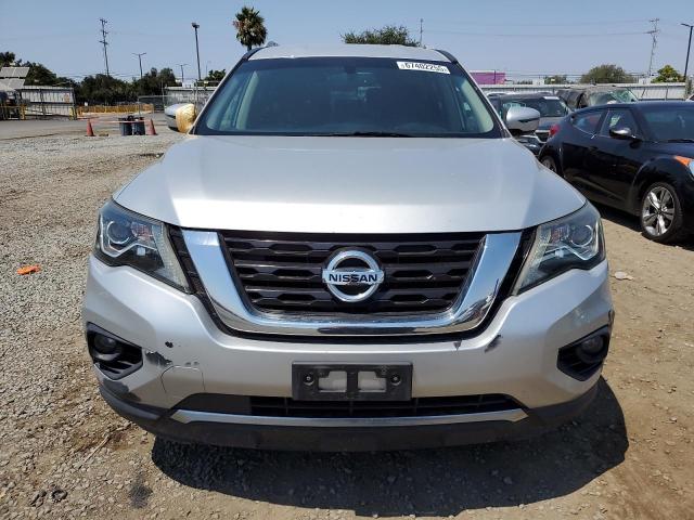  NISSAN PATHFINDER 2018 Srebrny
