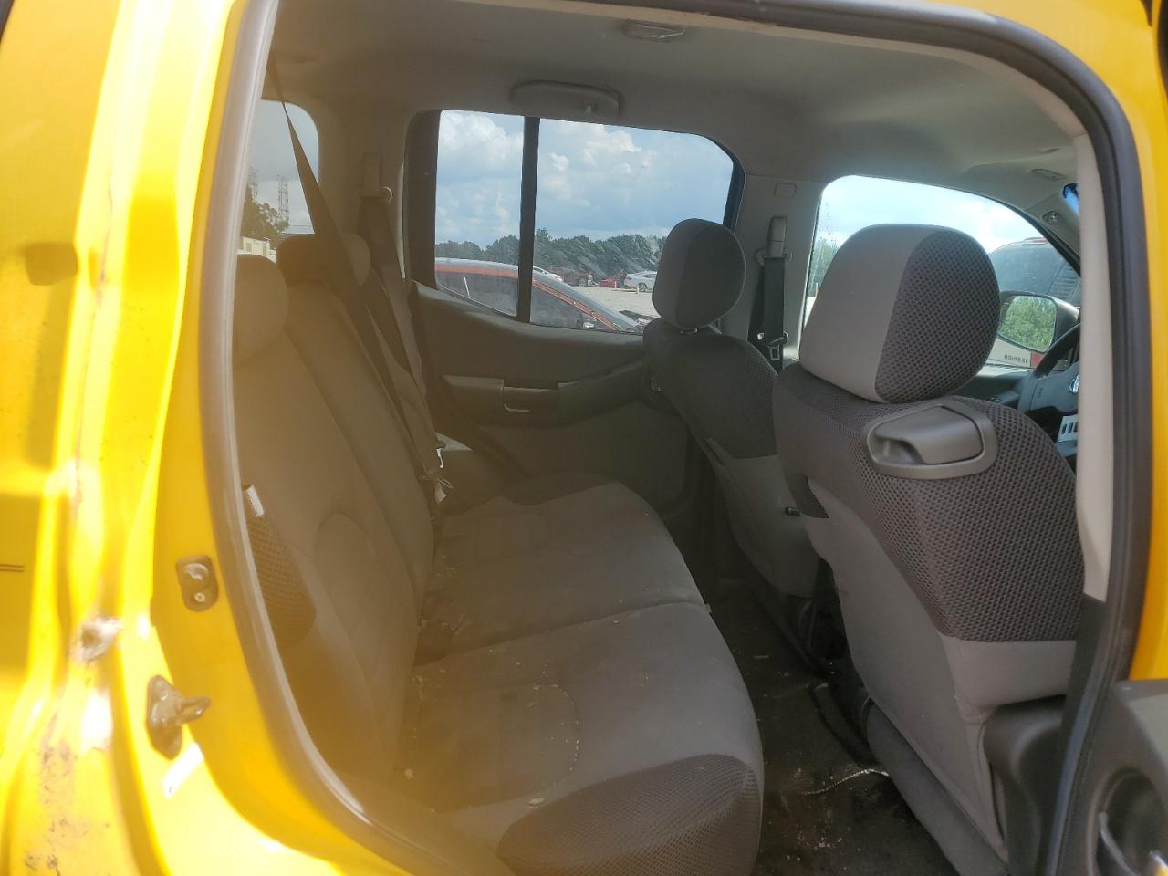 2005 Nissan Xterra Off Road VIN: 5N1AN08W75C627553 Lot: 67956075