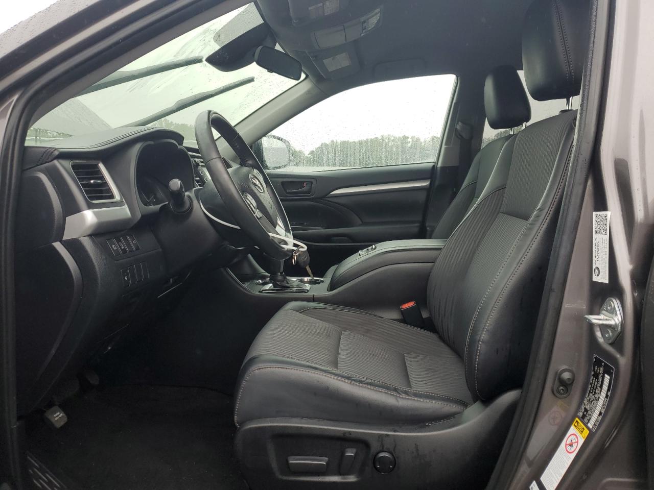 2019 Toyota Highlander Le VIN: 5TDBZRFH2KS705012 Lot: 69036525