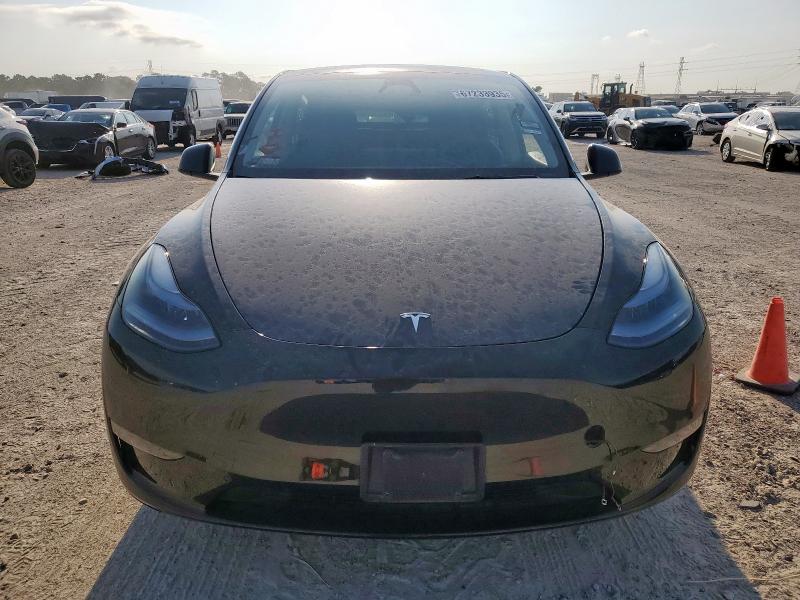  TESLA MODEL Y 2024 Black