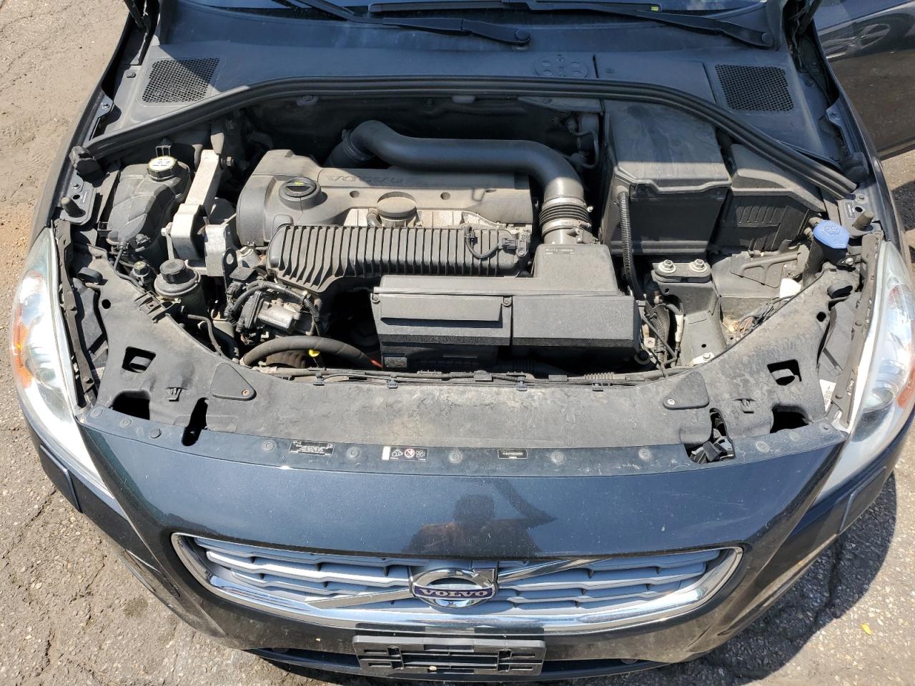 2013 Volvo S60 T5 VIN: YV1612FH9D2200699 Lot: 69029905