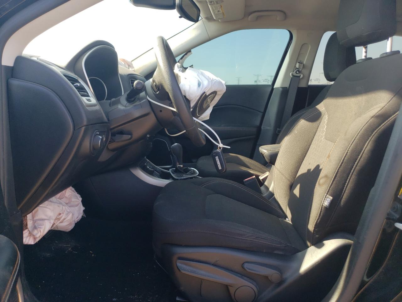 2020 Jeep Compass Sport VIN: 3C4NJDAB1LT219468 Lot: 68047175