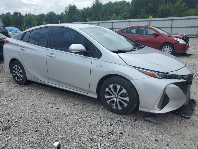  TOYOTA PRIUS 2021 Серебристый
