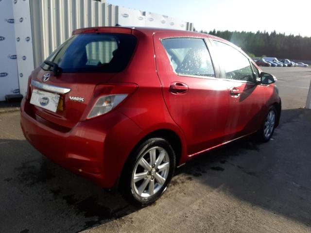 2012 TOYOTA YARIS TR V