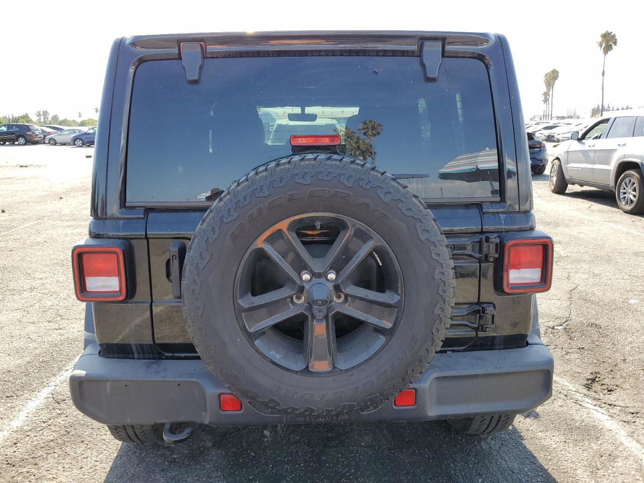 2022 Jeep Wrangler Unlimited Sahara VIN: 1C4HJXEG6NW256632 Lot: 90943915