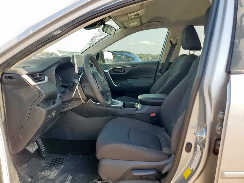  TOYOTA RAV4 2025 Серебристый