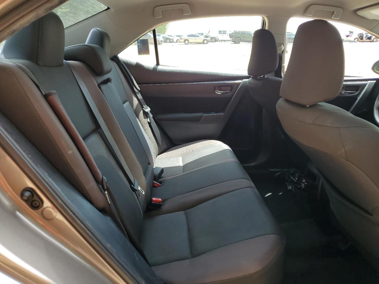 2017 Toyota Corolla L VIN: 5YFBURHE5HP658898 Lot: 68884615