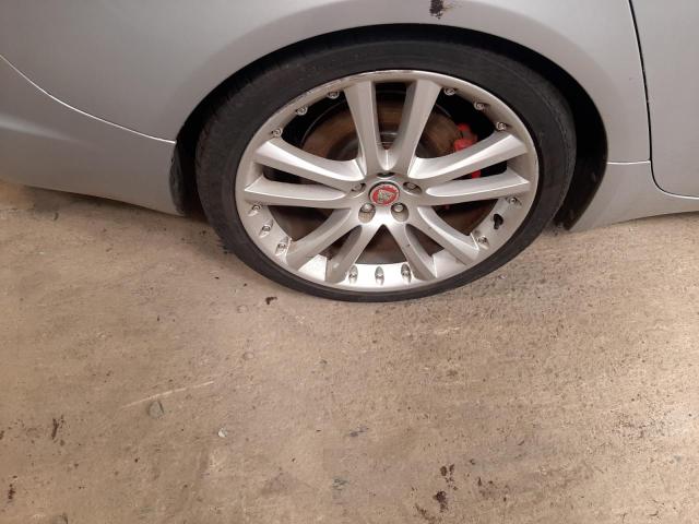 2010 JAGUAR XF S PREMI