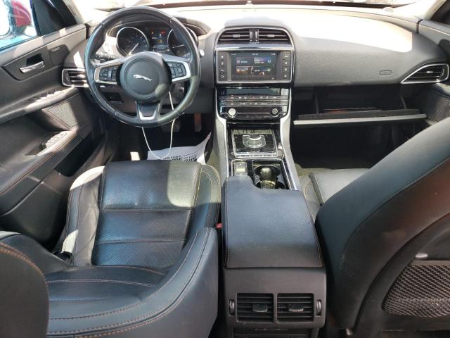  JAGUAR XE 2018 Burgundy