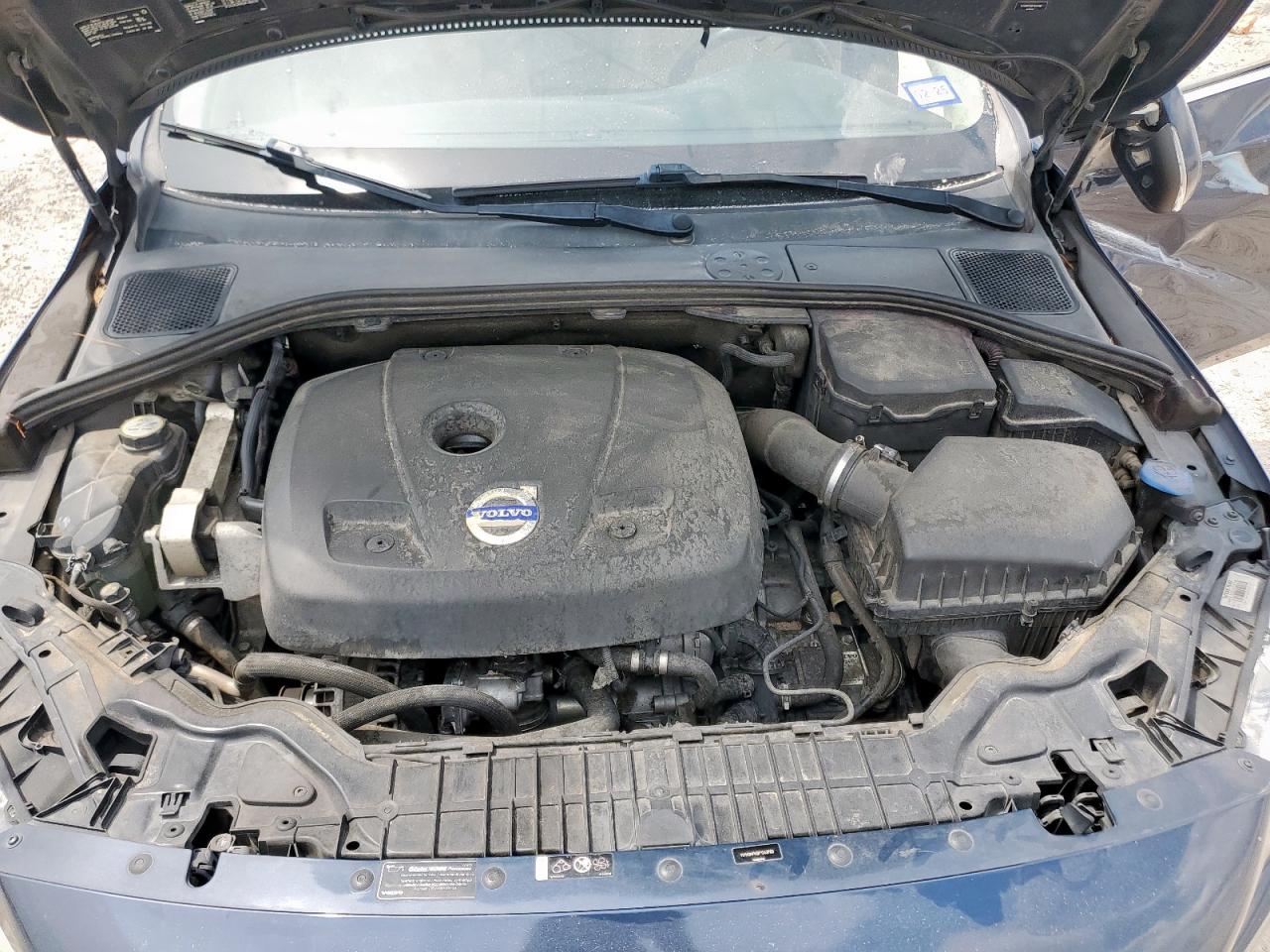 2015 Volvo S60 Premier VIN: YV140MFK8F1343783 Lot: 70414985