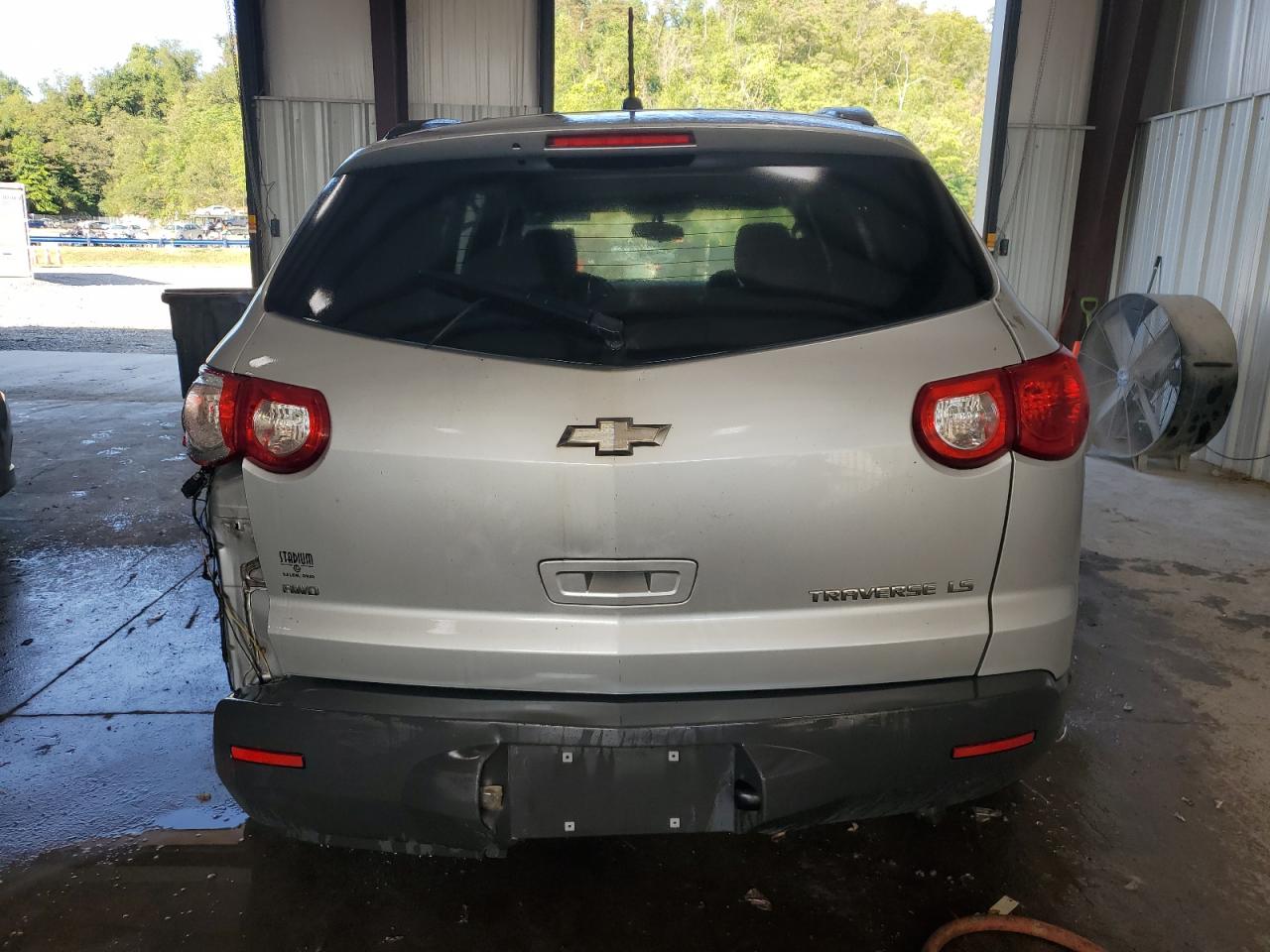 2010 Chevrolet Traverse Ls VIN: 1GNLVEED6AJ236050 Lot: 67088695