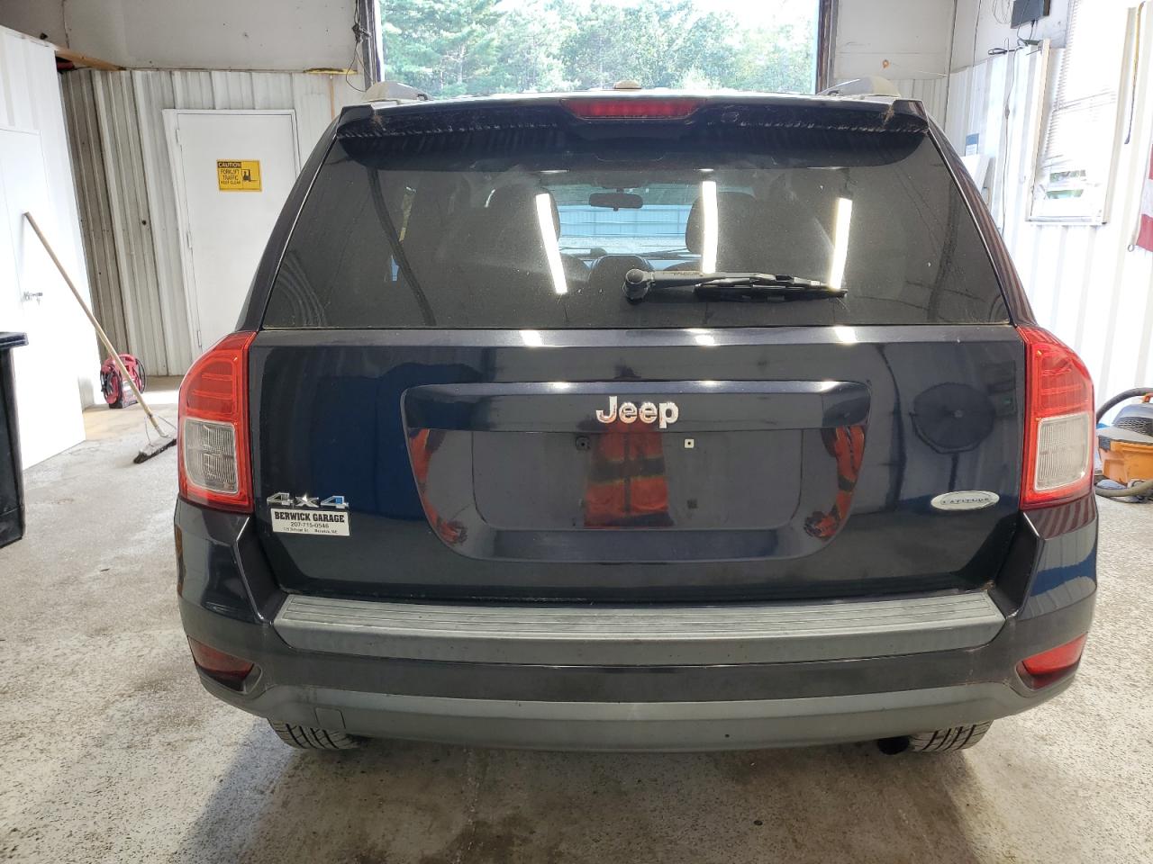 2011 Jeep Compass Sport VIN: 1J4NF1FB4BD197814 Lot: 69002945