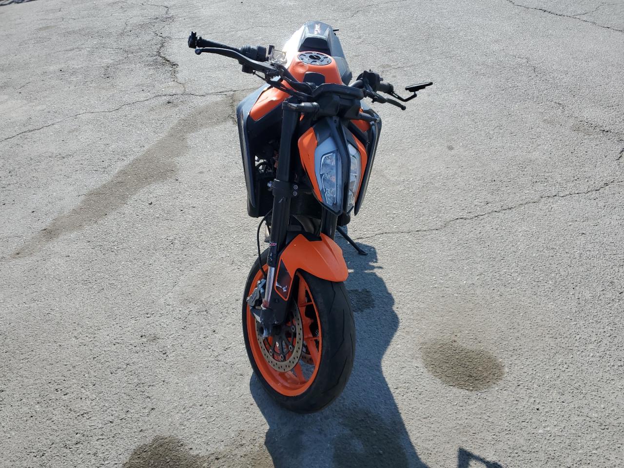 2020 Ktm 890 Duke R two_colors null gas VBKTU9406LM800572 photo #3