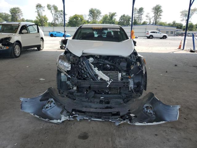  NISSAN KICKS 2021 White