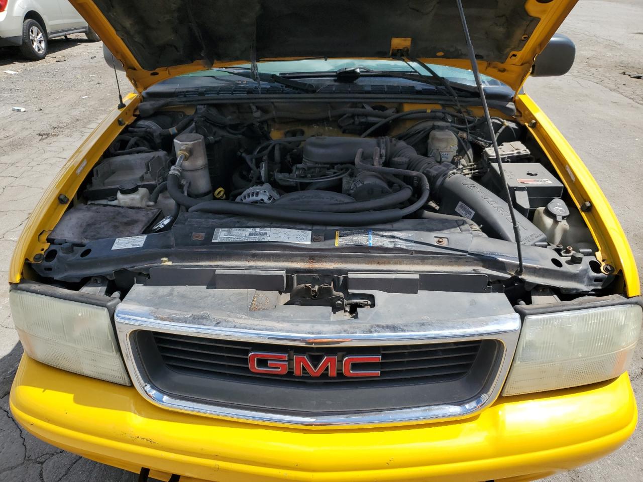 2003 GMC Sonoma VIN: 1GTDT13X33K104711 Lot: 70490175